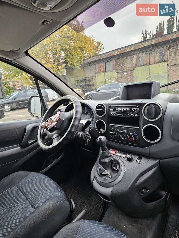 Минивэн Peugeot Partner 2011 в Киеве