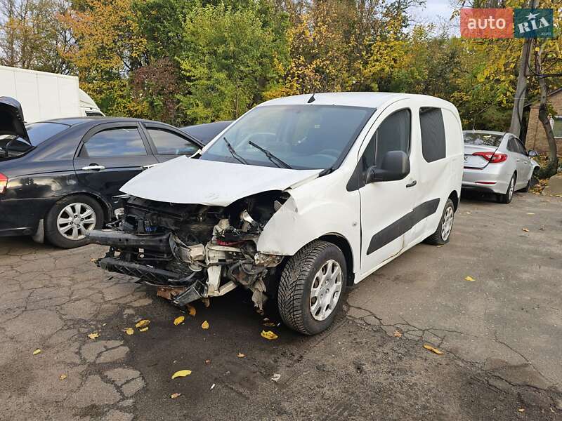 Минивэн Peugeot Partner 2011 в Киеве