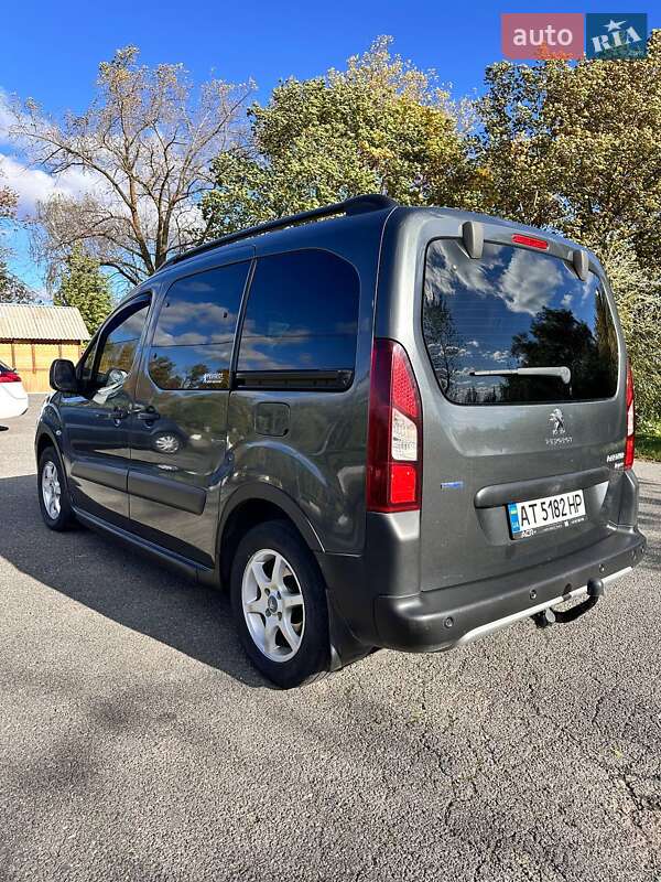Мінівен Peugeot Partner 2016 в Тлумачі