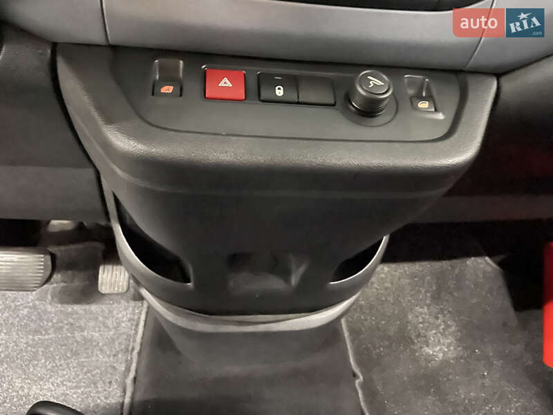 Минивэн Peugeot Partner 2014 в Стрые фото 53 Минивэн Peugeot Partner 2014 в Стрые