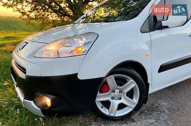 Мінівен Peugeot Partner 2010 в  фото 14 Мінівен Peugeot Partner 2010 в