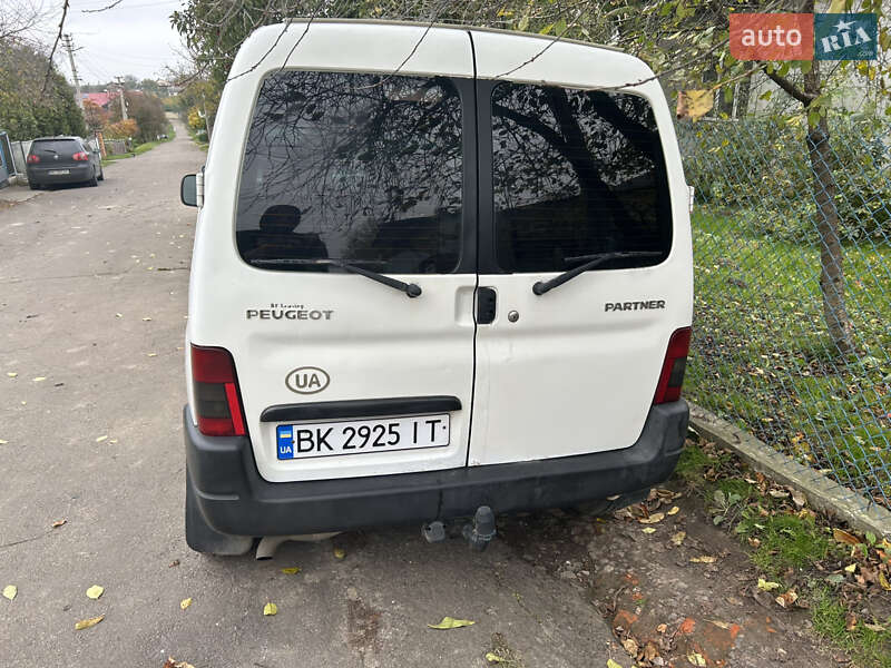 Мінівен Peugeot Partner 2006 в Рівному