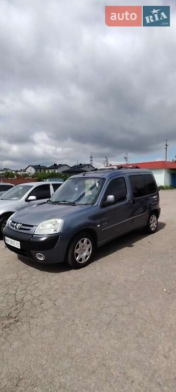 Минивэн Peugeot Partner 2006 в Ровно фото 7 Минивэн Peugeot Partner 2006 в Ровно