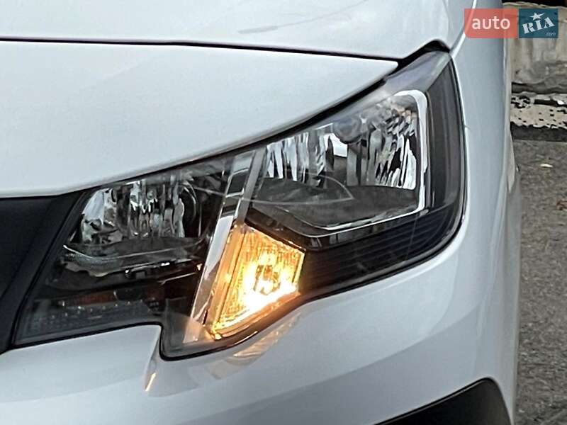 Грузовой фургон Peugeot Partner 2023 в Киеве фото 12 Грузовой фургон Peugeot Partner 2023 в Киеве