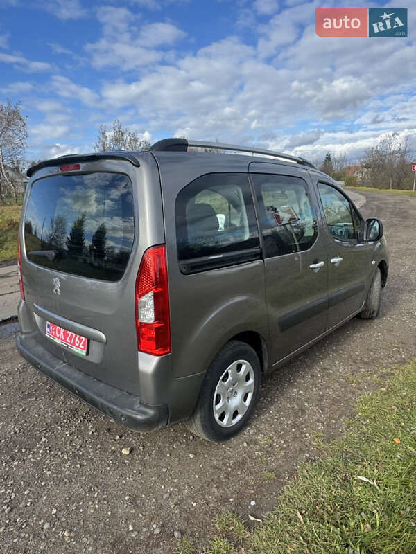 Мінівен Peugeot Partner 2011 в Калуші