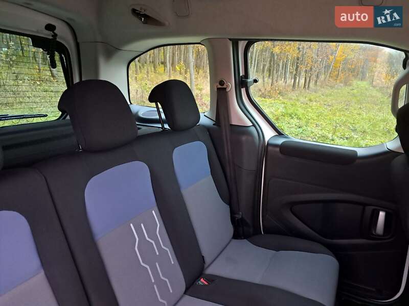 Минивэн Peugeot Partner 2016 в Хмельницком фото 13 Минивэн Peugeot Partner 2016 в Хмельницком
