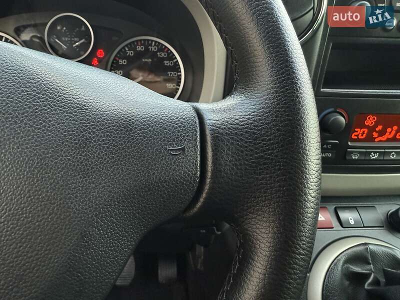 Минивэн Peugeot Partner 2013 в Стрые