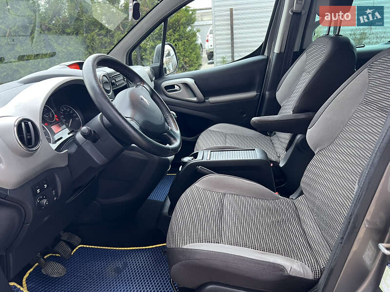 Минивэн Peugeot Partner 2009 в Киеве фото 13 Минивэн Peugeot Partner 2009 в Киеве