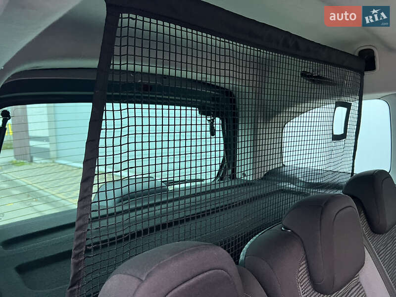 Минивэн Peugeot Partner 2009 в Киеве фото 19 Минивэн Peugeot Partner 2009 в Киеве