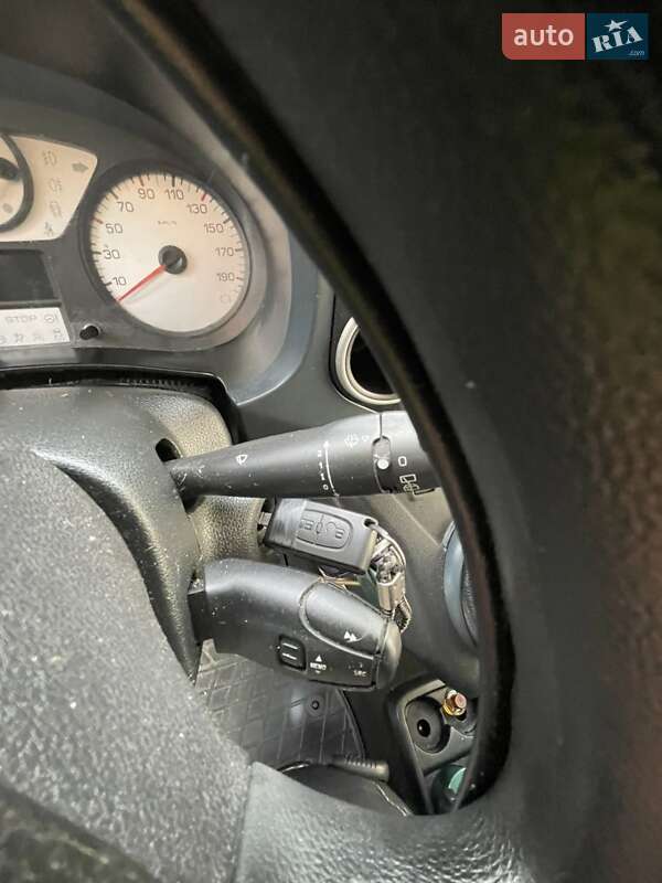 Минивэн Peugeot Partner 2009 в Ровно фото 15 Минивэн Peugeot Partner 2009 в Ровно