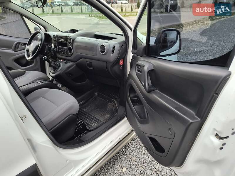 Вантажний фургон Peugeot Partner 2012 в Тернополі фото 11 Вантажний фургон Peugeot Partner 2012 в Тернополі