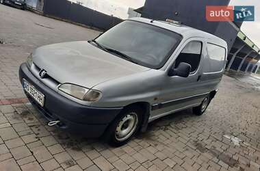 Грузовой фургон Peugeot Partner 1998 в Мукачево
