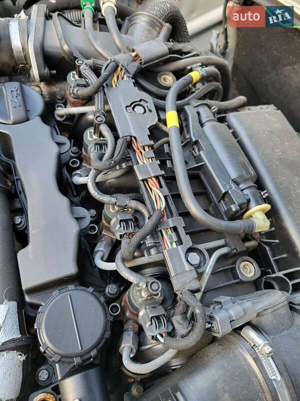 Вантажопасажирський фургон Peugeot Partner 2008 в Вінниці