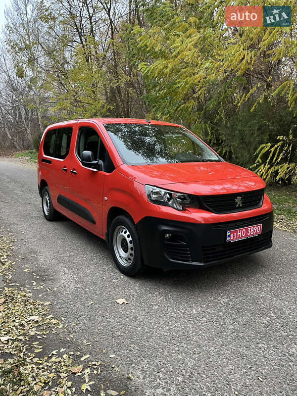 Грузовой фургон Peugeot Partner 2019 в Луцке фото 14 Грузовой фургон Peugeot Partner 2019 в Луцке