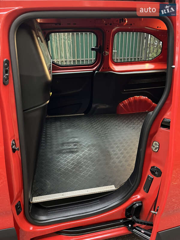 Грузовой фургон Peugeot Partner 2019 в Луцке фото 30 Грузовой фургон Peugeot Partner 2019 в Луцке