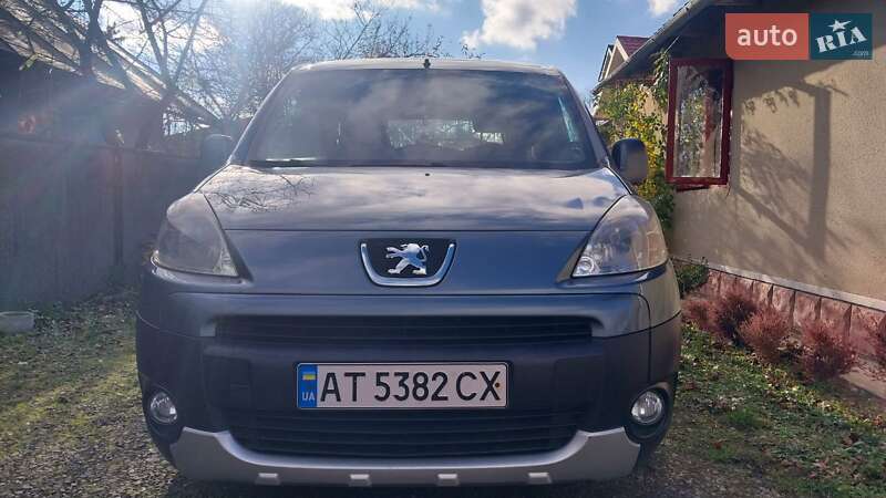 Минивэн Peugeot Partner 2010 в Ивано-Франковске