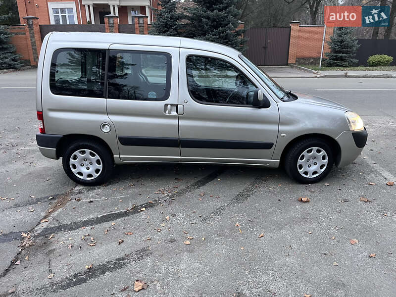Мінівен Peugeot Partner 2007 в Києві