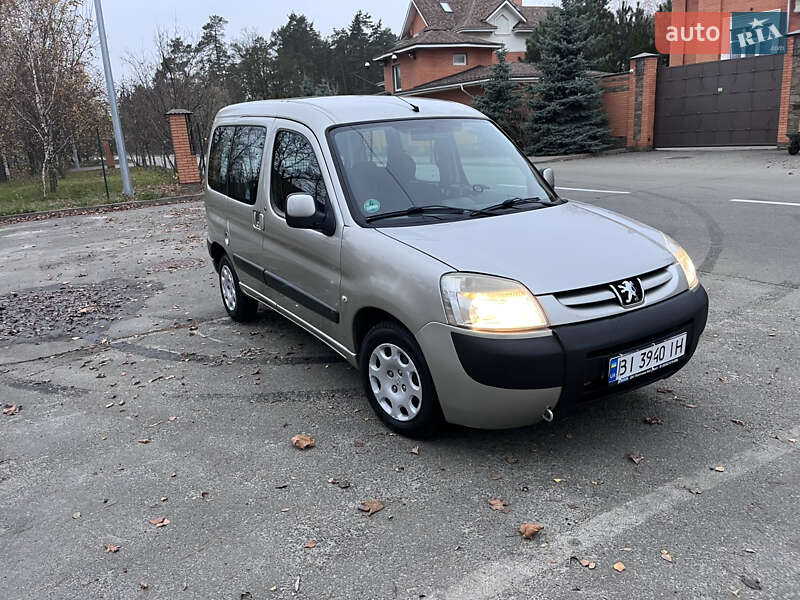 Мінівен Peugeot Partner 2007 в Києві