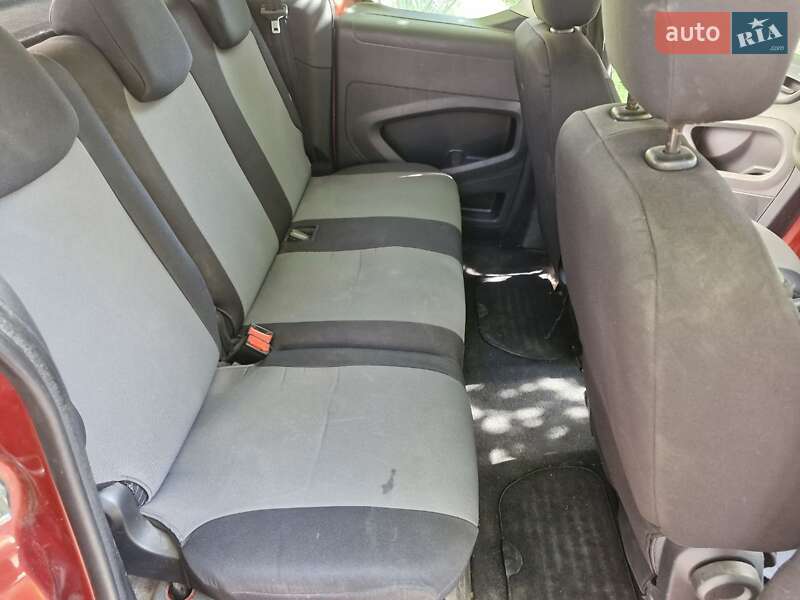 Минивэн Peugeot Partner 2010 в Днепре фото 13 Минивэн Peugeot Partner 2010 в Днепре