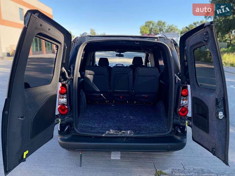 Минивэн Peugeot Partner 2016 в Киеве фото 17 Минивэн Peugeot Partner 2016 в Киеве