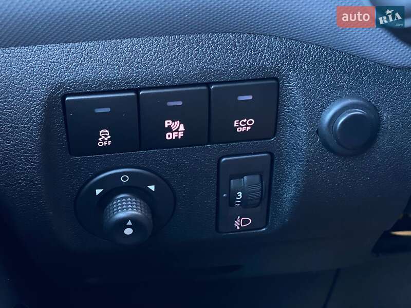 Минивэн Peugeot Partner 2016 в Киеве фото 27 Минивэн Peugeot Partner 2016 в Киеве