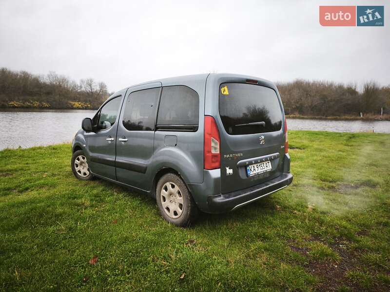 Минивэн Peugeot Partner 2011 в Киеве