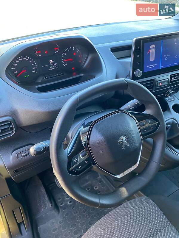 Вантажопасажирський фургон Peugeot Partner 2019 в Полтаві фото 28 Вантажопасажирський фургон Peugeot Partner 2019 в Полтаві