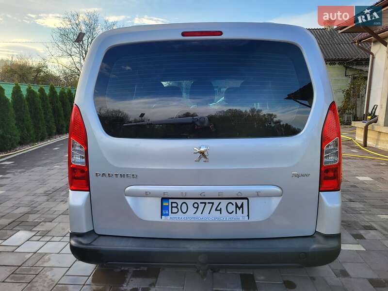 Минивэн Peugeot Partner 2012 в Черновцах