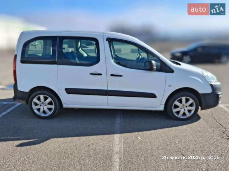 Минивэн Peugeot Partner 2017 в Киеве фото 4 Минивэн Peugeot Partner 2017 в Киеве