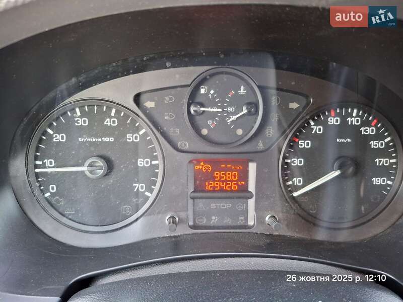 Минивэн Peugeot Partner 2017 в Киеве фото 12 Минивэн Peugeot Partner 2017 в Киеве