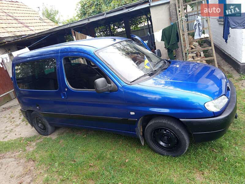Мінівен Peugeot Partner 2001 в Шепетівці