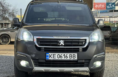 Минивэн Peugeot Partner 2016 в Днепре