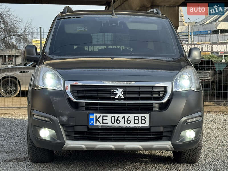 Минивэн Peugeot Partner 2016 в Днепре