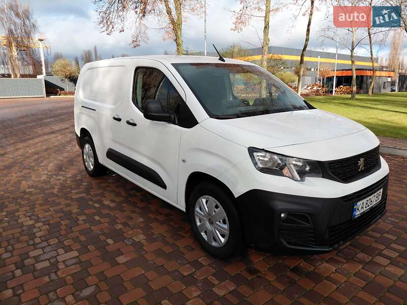 Вантажопасажирський фургон Peugeot Partner 2020 в Києві