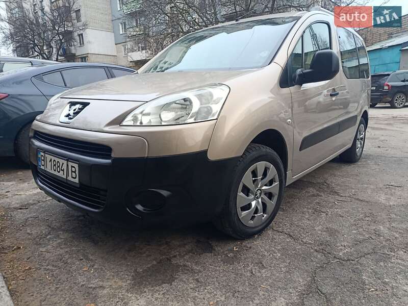 Минивэн Peugeot Partner 2011 в Светловодске