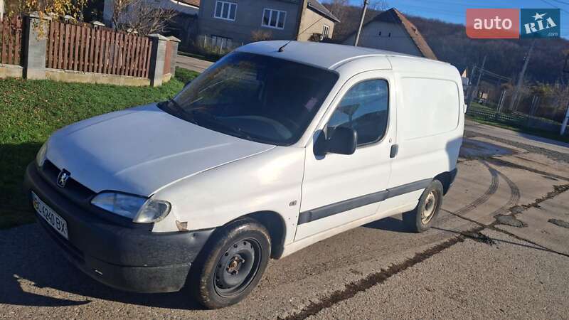Грузовой фургон Peugeot Partner 2002 в Мукачево