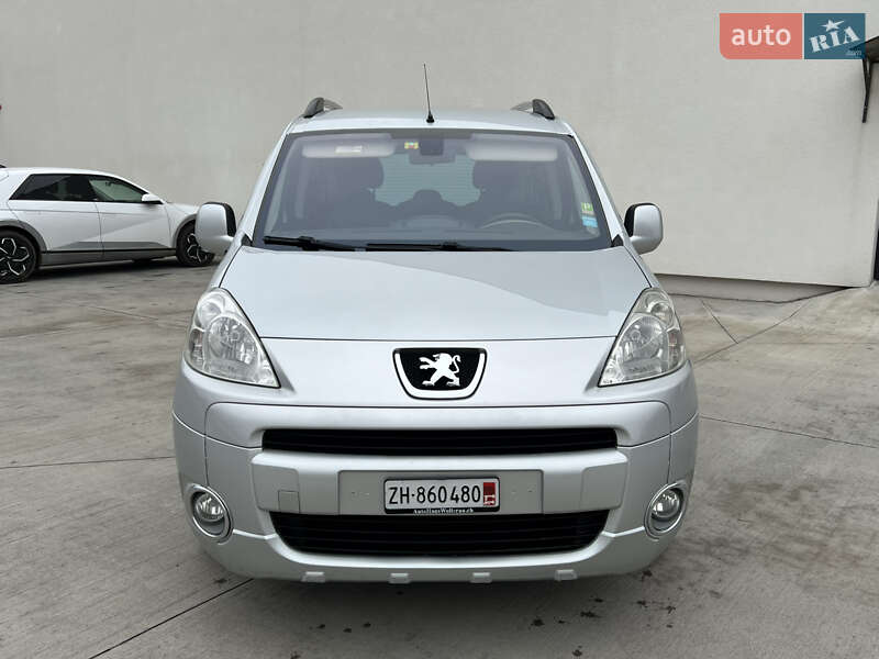 Мінівен Peugeot Partner 2011 в Луцьку