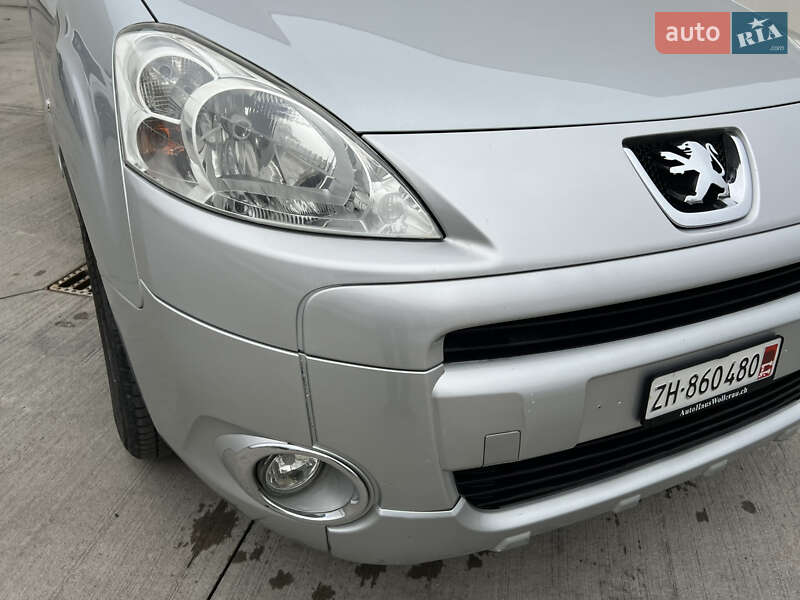 Мінівен Peugeot Partner 2011 в Луцьку