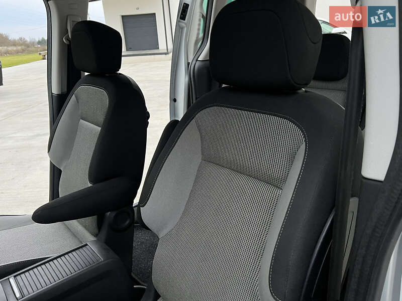 Мінівен Peugeot Partner 2011 в Луцьку