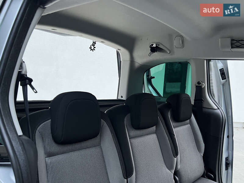 Мінівен Peugeot Partner 2011 в Луцьку