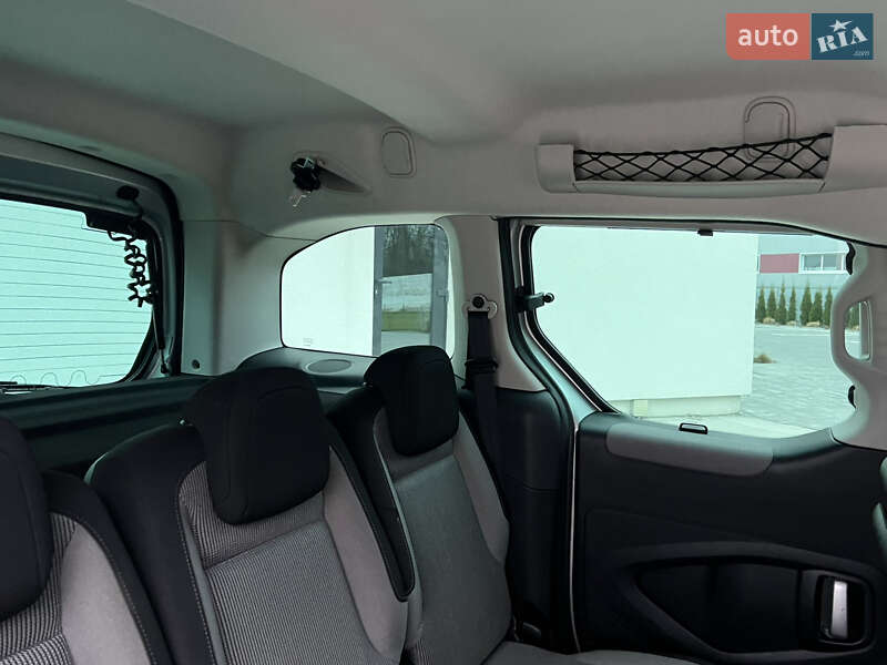 Мінівен Peugeot Partner 2011 в Луцьку