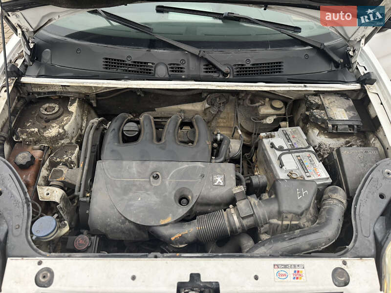 Минивэн Peugeot Partner 2004 в Красилове фото 10 Минивэн Peugeot Partner 2004 в Красилове