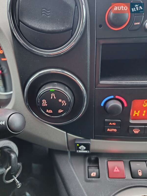 Минивэн Peugeot Partner 2013 в Макарове