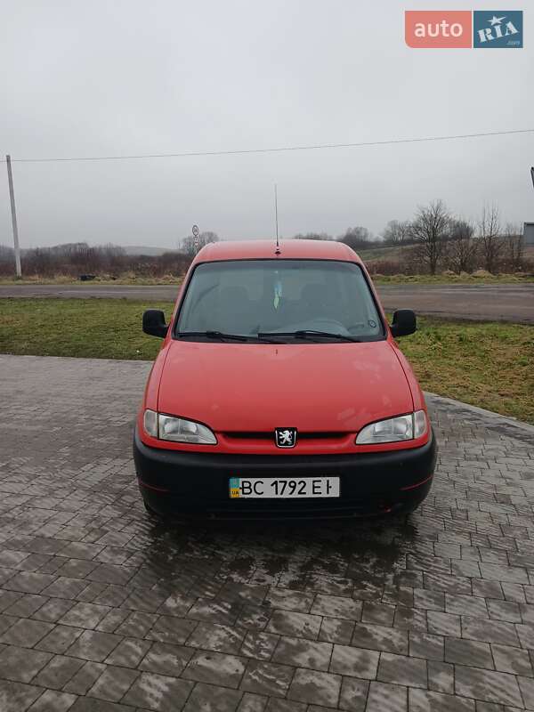 Минивэн Peugeot Partner 2000 в Судовой Вишне
