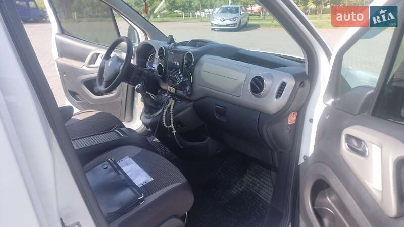 Мінівен Peugeot Partner 2011 в Києві фото 9 Мінівен Peugeot Partner 2011 в Києві