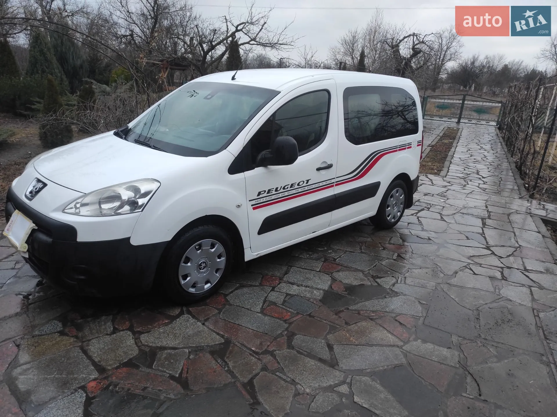 2011 Peugeot Partner - мініатюра 7