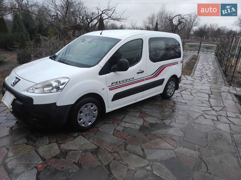 Peugeot Partner 2011