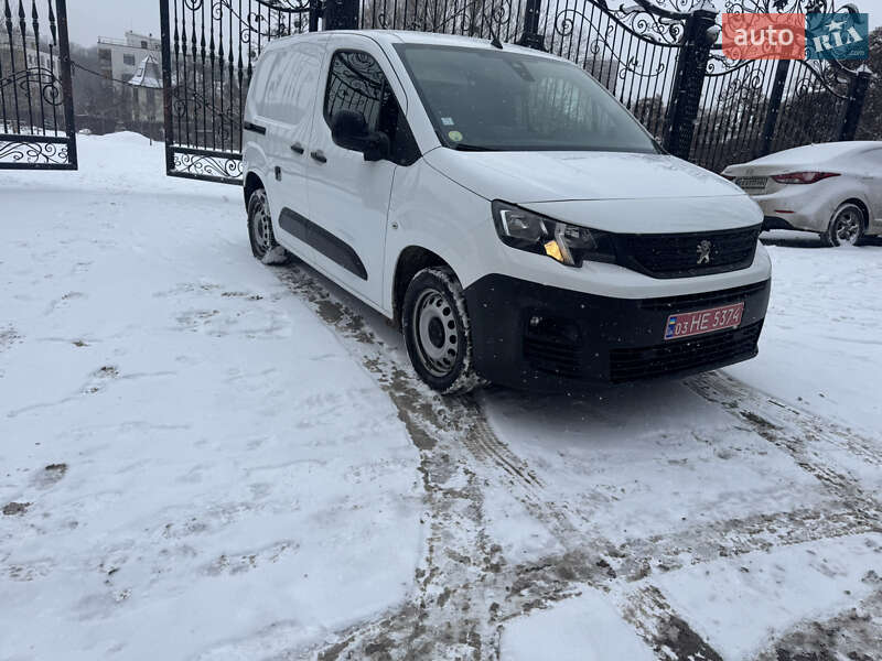 Вантажний фургон Peugeot Partner 2020 в Києві