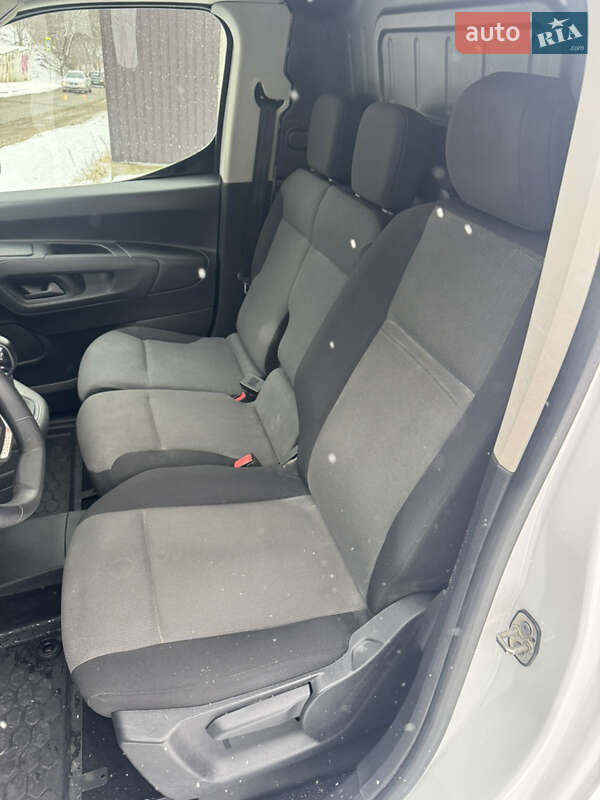 Вантажний фургон Peugeot Partner 2020 в Києві