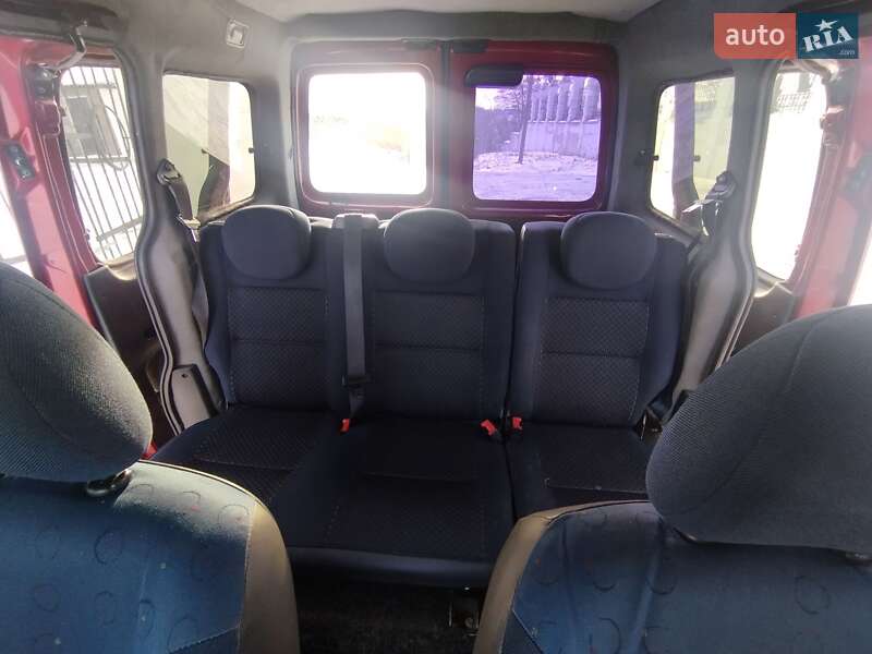 Мінівен Peugeot Partner 2004 в Тернополі фото 19 Мінівен Peugeot Partner 2004 в Тернополі